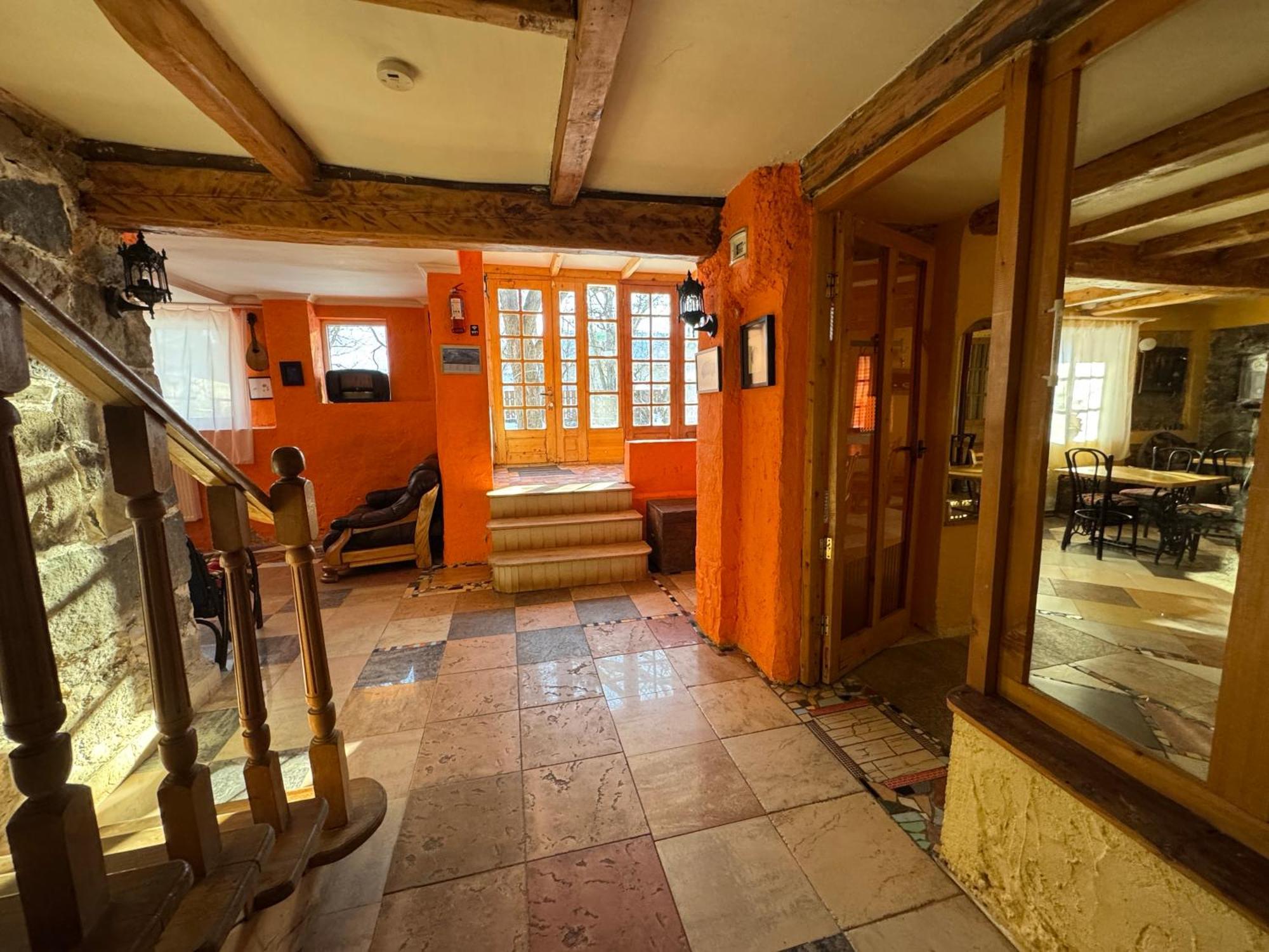 Art Villa Bakoerjani Buitenkant foto
